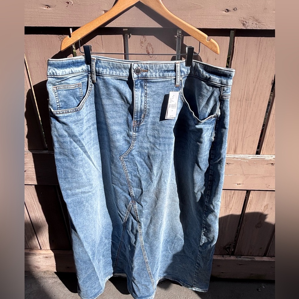 🎉NWT🎉 Long Jean Skirt